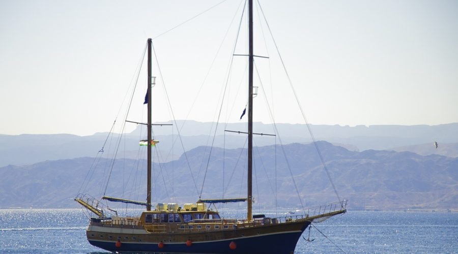 pirates of the caribbean & snorkel