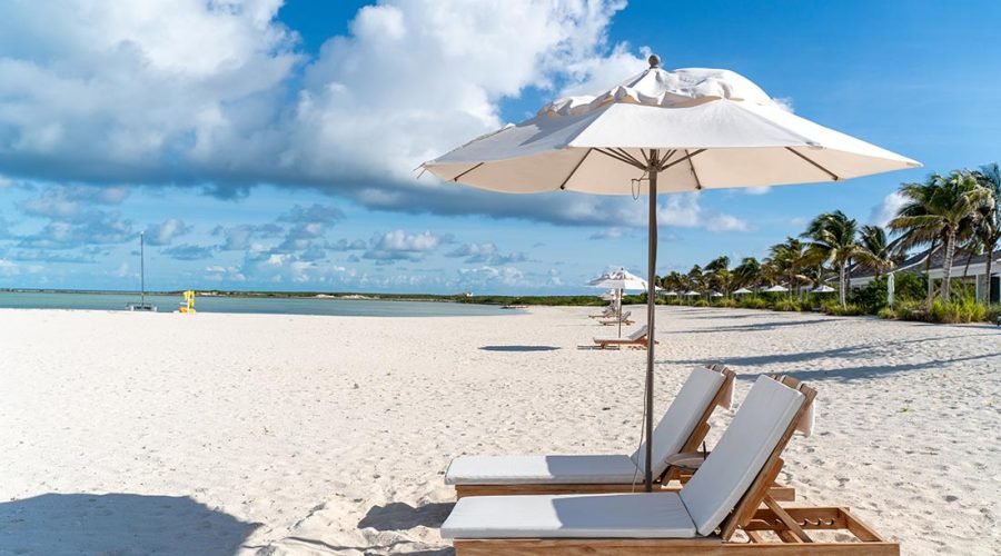 catamaran sail and snorkel tour from grace bay