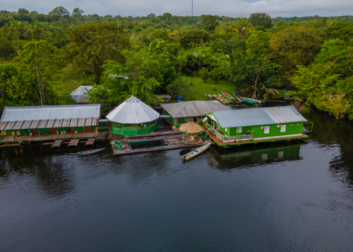 Tapari Floating lodge