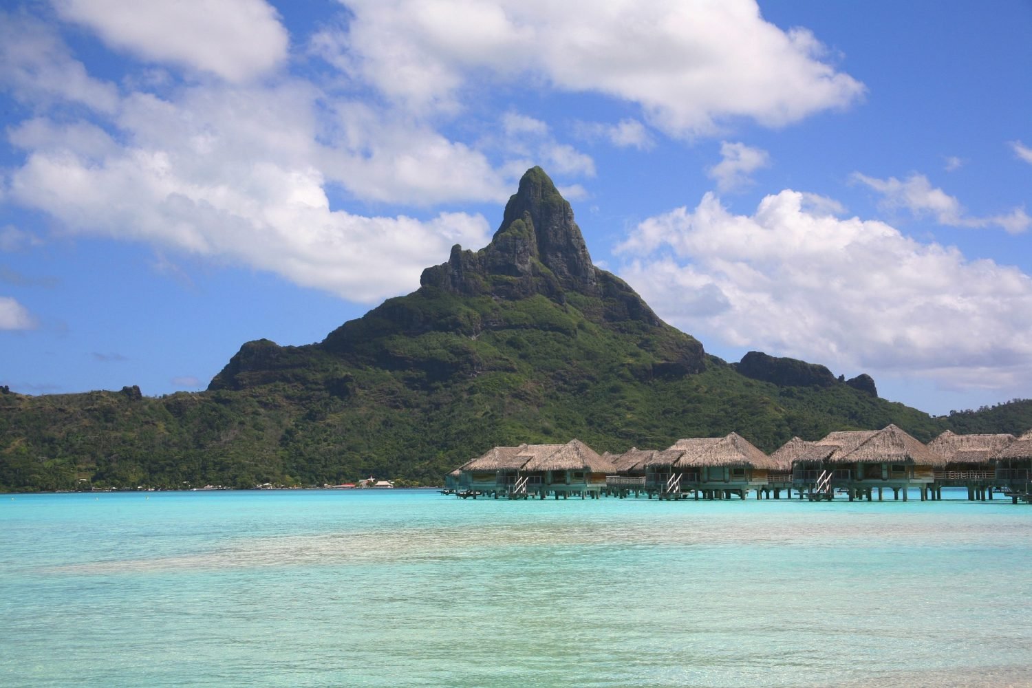 french polynesia vacation: 7-night moorea & bora bora dream escape