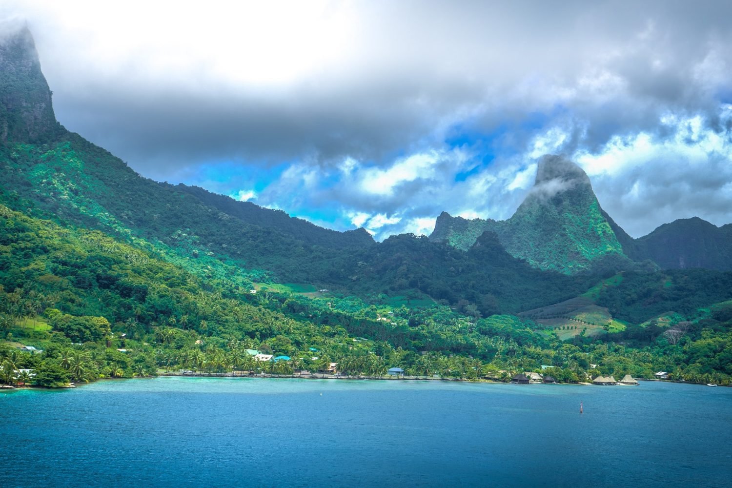 french polynesia vacation: 7-night moorea & bora bora dream escape