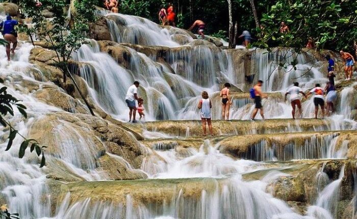 Jamaica group tours