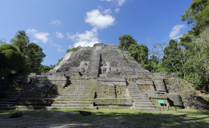 Xunantunich Mayan